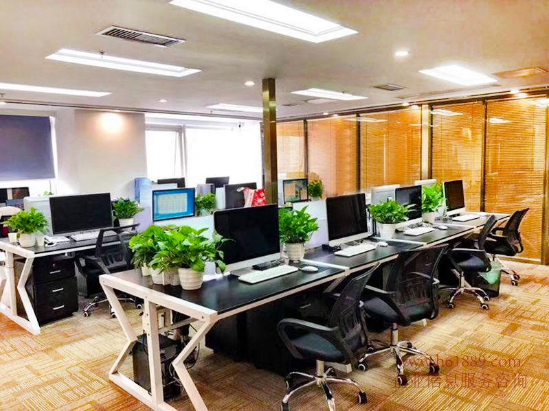 電梯口 會展中心地鐵口 現(xiàn)代國際商務(wù)大廈 圖片實(shí)拍 租客免擁 多套出租
